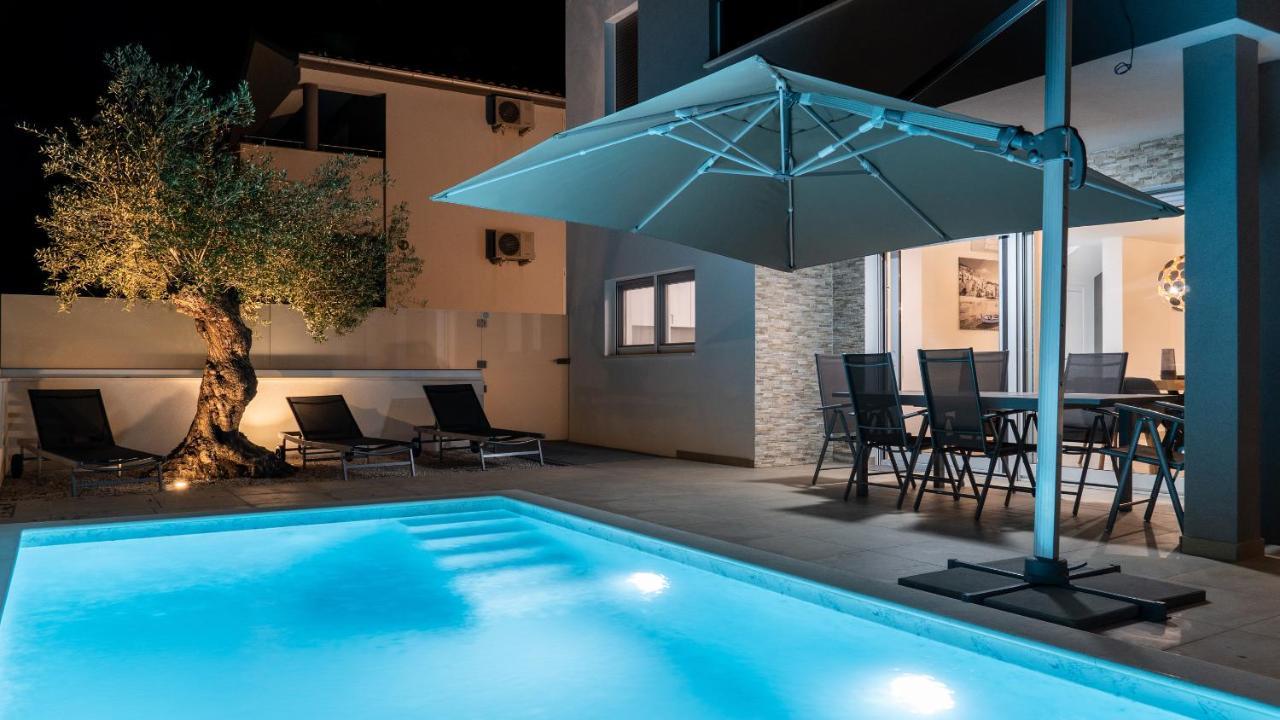 Villa Dea - Dein Rueckzugsort Am Meer Mit Beheiztem Pool Vrsi Extérieur photo